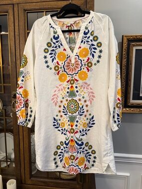 Boden Linen Tunic with Multicolor Floral Embroidery